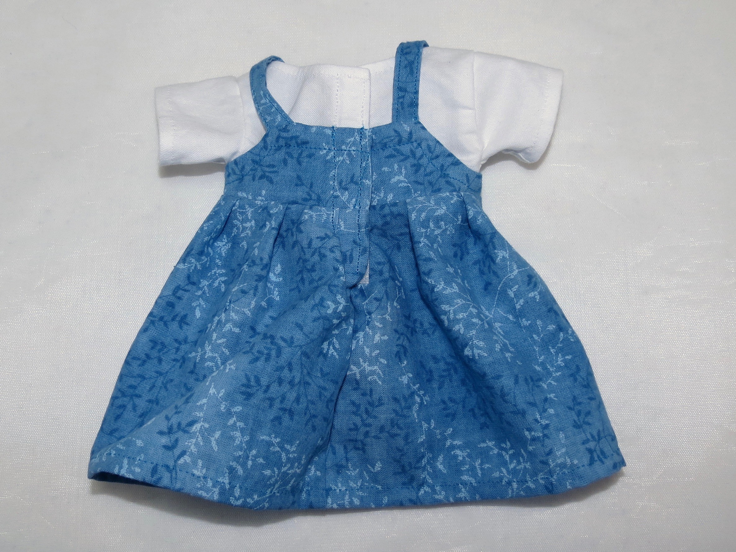 Handmade Jumper-Style Doll Dress - Image 2